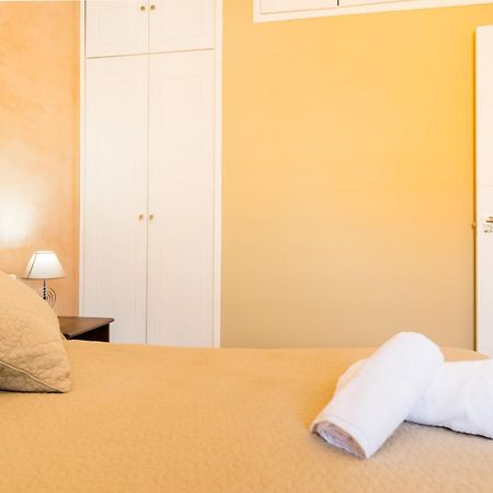 Casa Unifamiliar Apartment Севиля Екстериор снимка